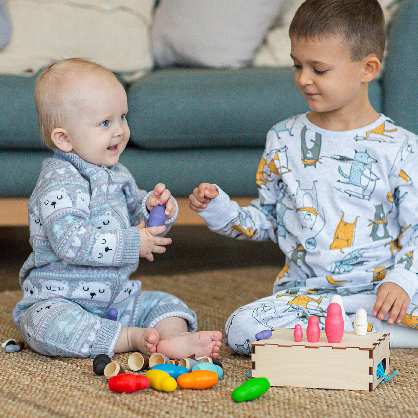 Set Colored Nesting Dolls Montessori Toy Wooden Sorter Game