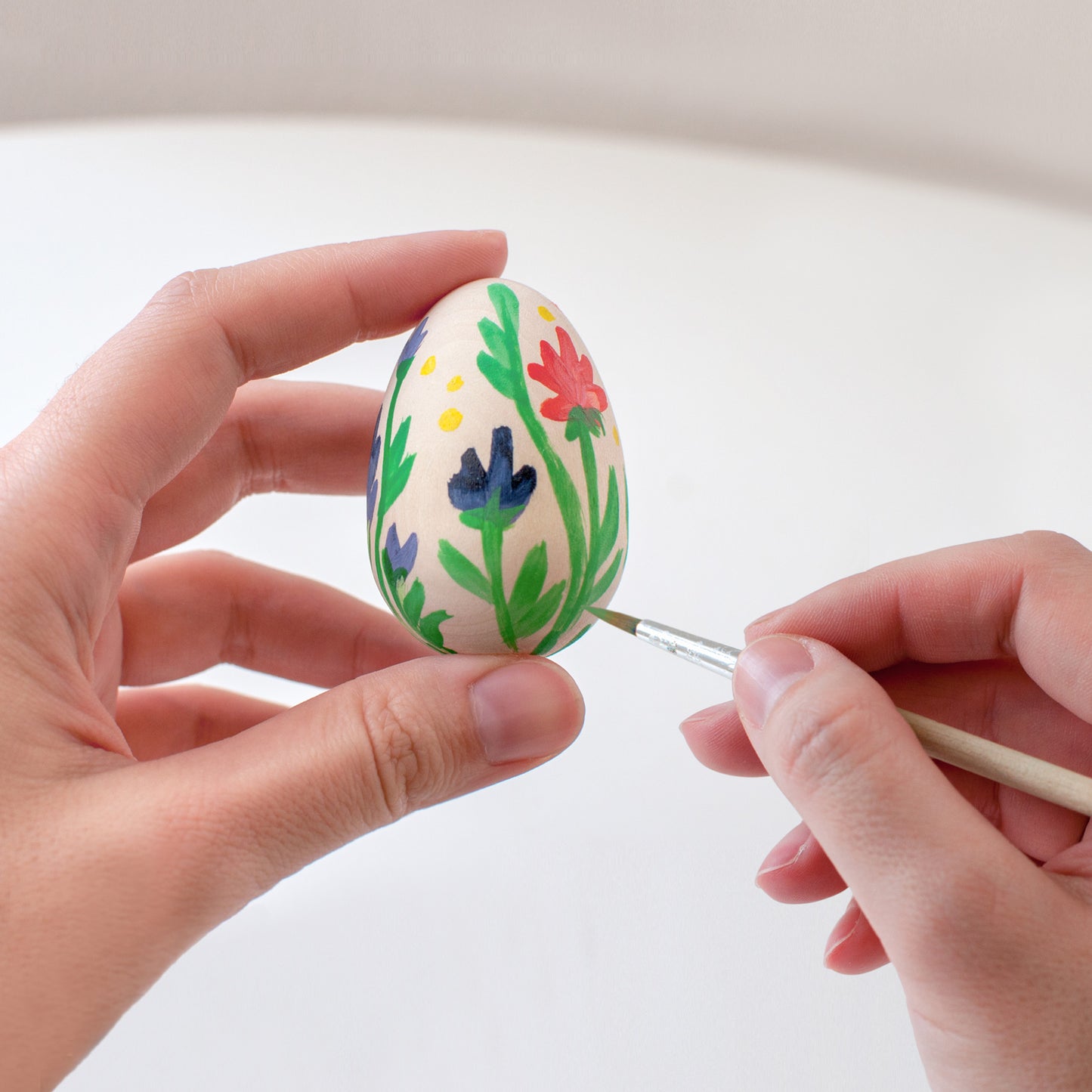 Wooden set of medium eggs 5 pieces