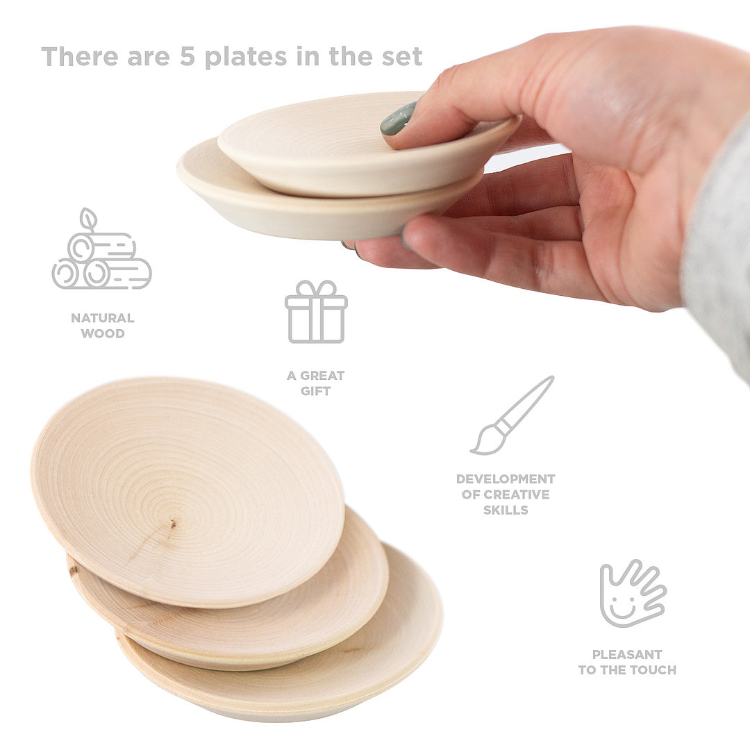 Wooden set of plates