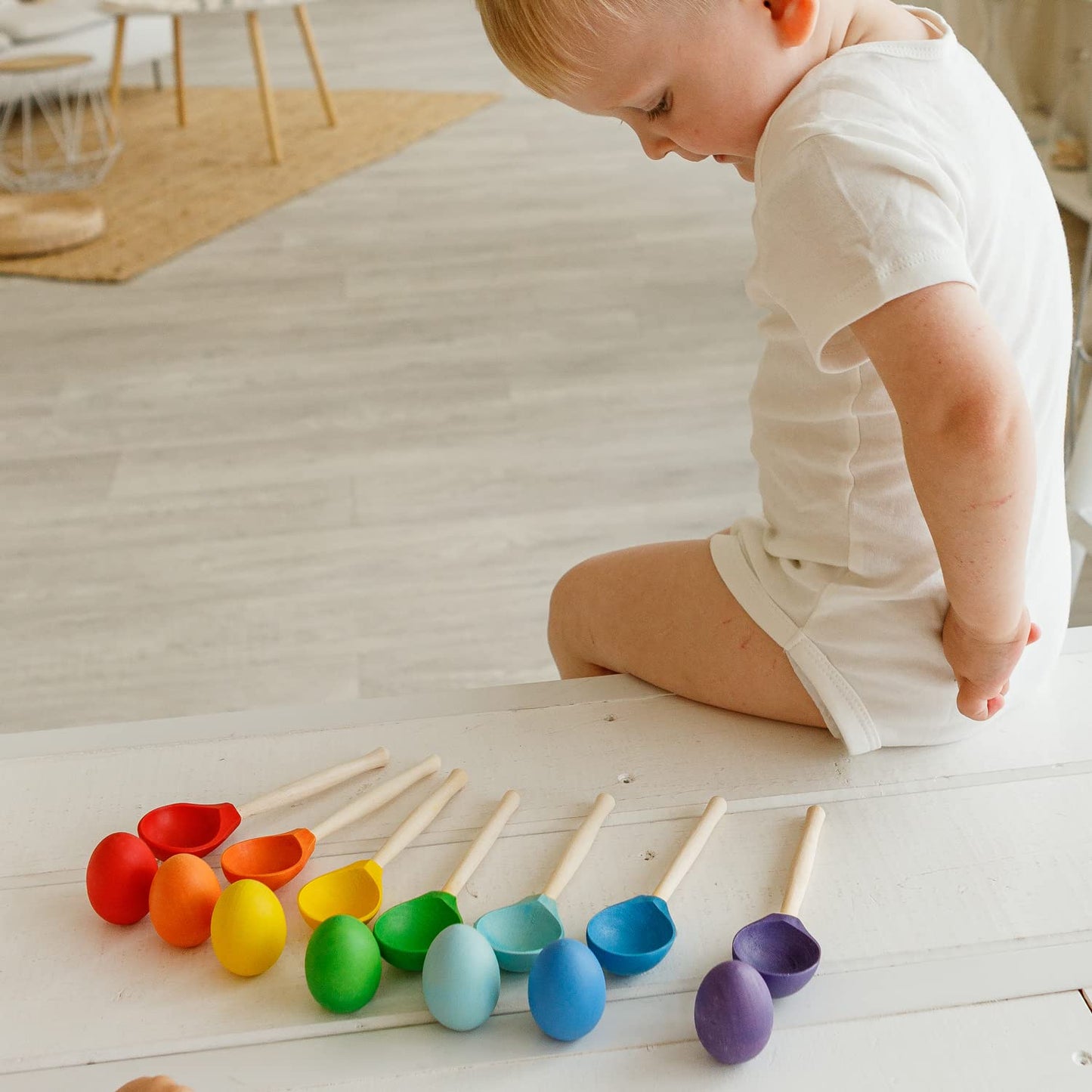 Eggs and Spoons - 12 pcs