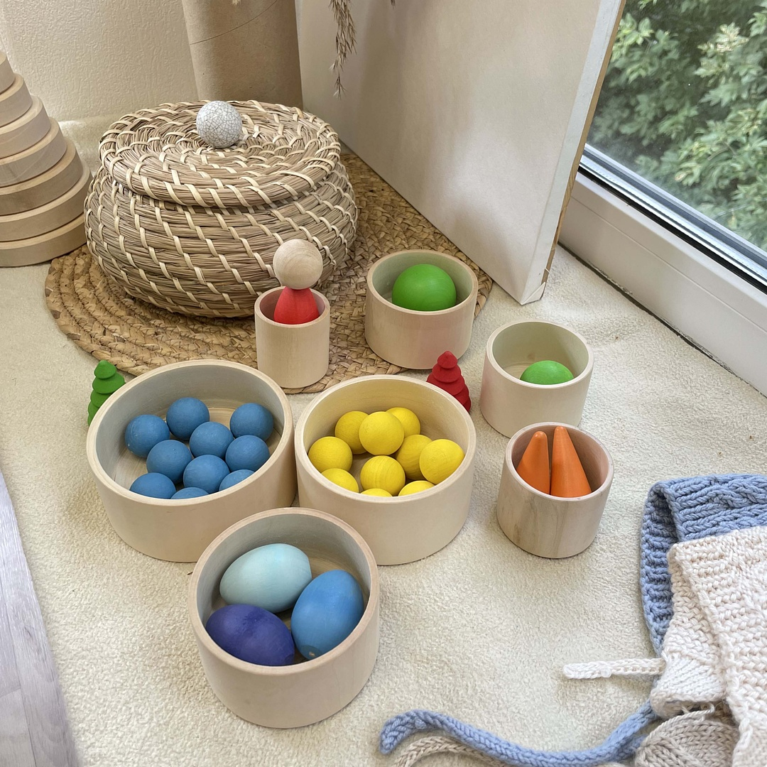 Wooden set "Sorting cups" 7 pieces