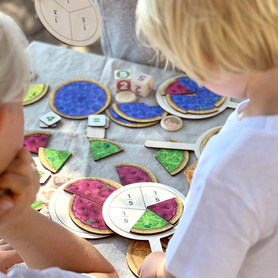 Board-based educational game of Fractions