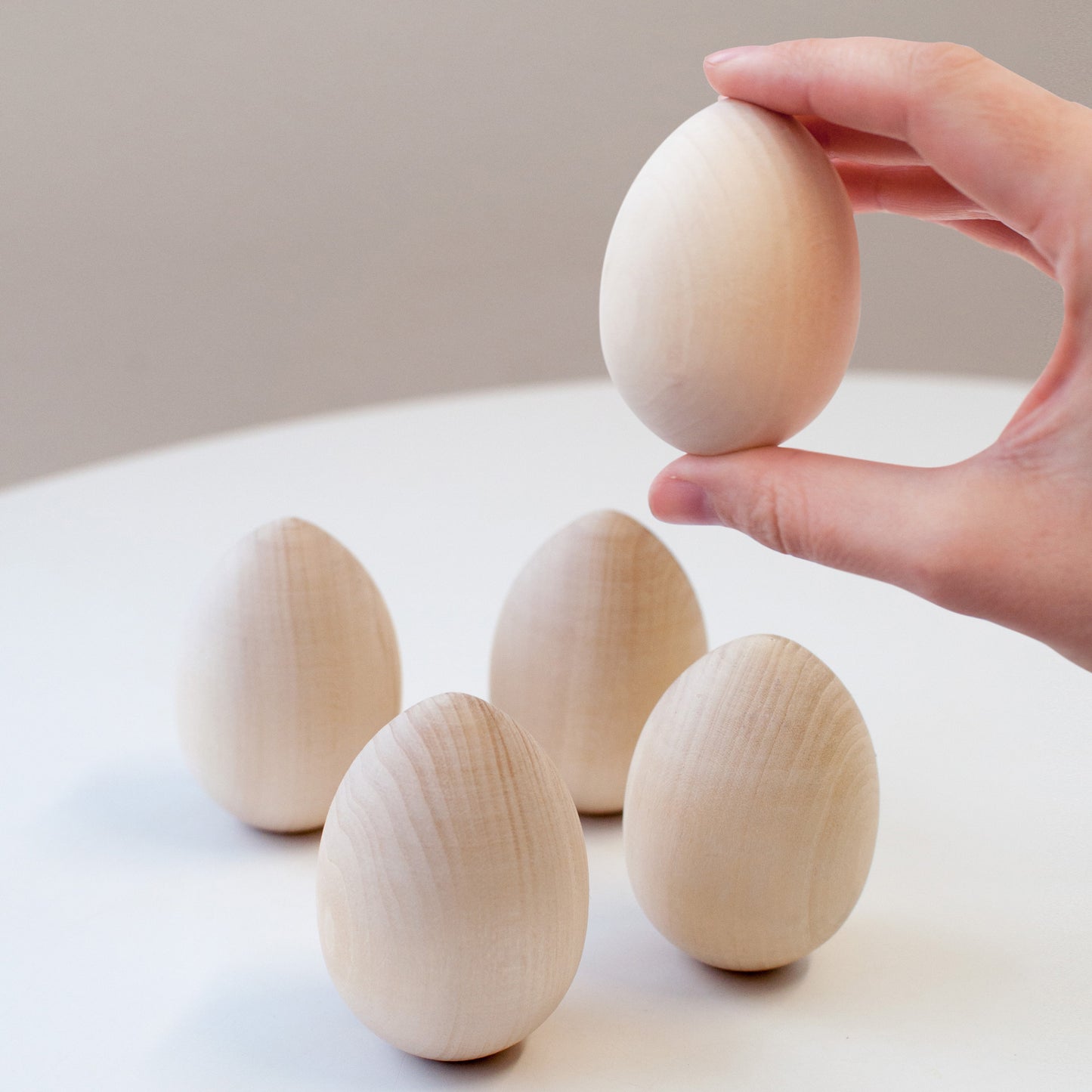 Wooden creative set of 5 eggs
