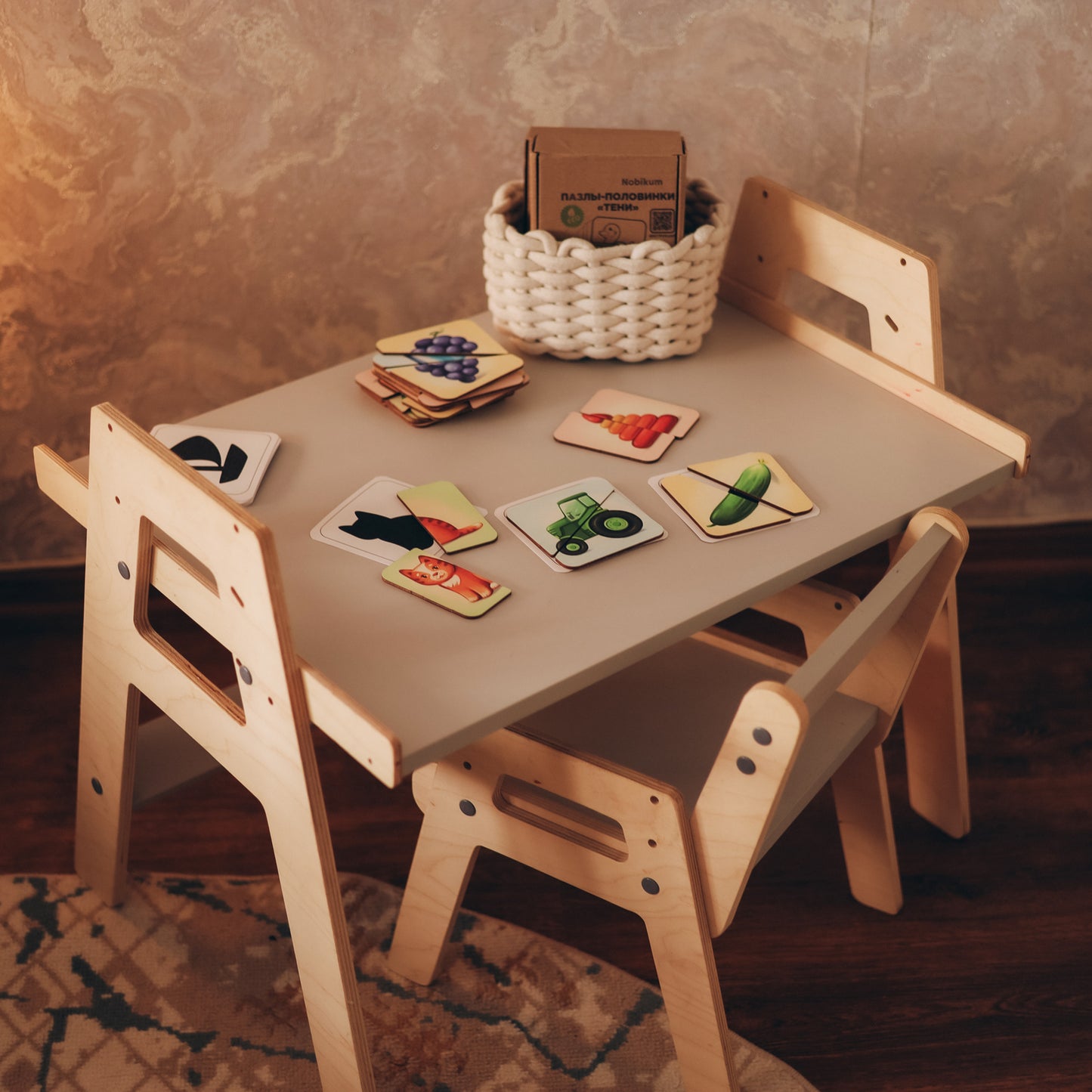 Puzzle halves for toddlers and shadows