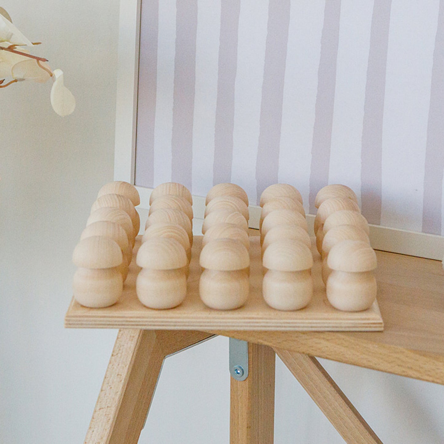DIY 25 pcs Unfinished Wooden Mushrooms Set on a Stand Unpainted Montessori Toy